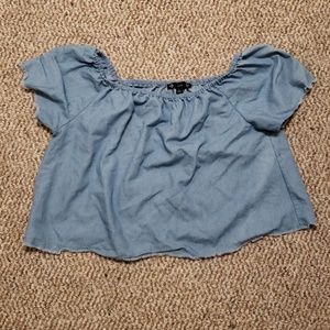 Off-the-shoulder crop top, size L